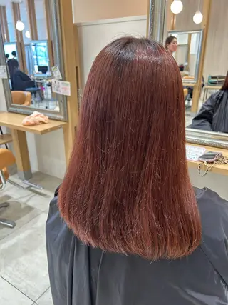 セミロング カラー 鬼童 友稀 ✨️艶カラー診断✨️のヘアスタイル
