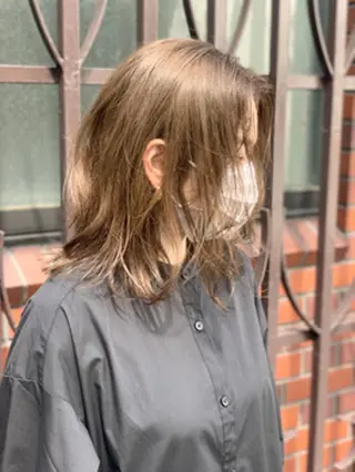 ミディアム カラー 髪質改善 Noe心斎橋店のヘアスタイル