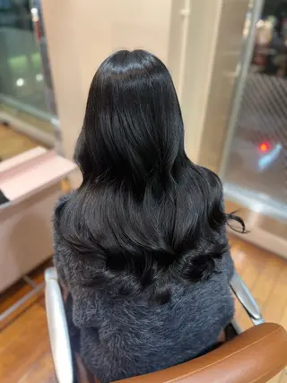 ロング 'AXIS Konomiのヘアスタイル