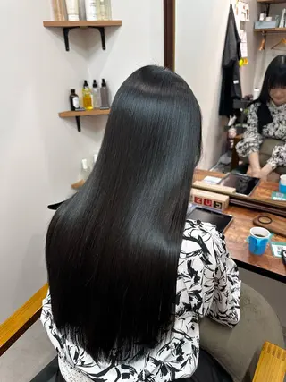 ロング 大沼 佑英のヘアスタイル