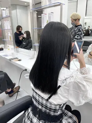 カラー 【公式】横浜 THREE🤎🕯️のヘアスタイル