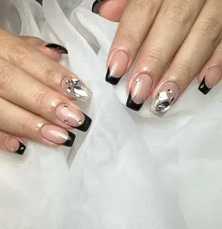 ネイル Blanc ブランのネイルデザイン
