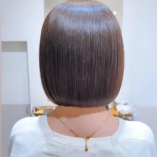 ショート カラー 顔まわりカラー特化 赤津百合絵のヘアスタイル