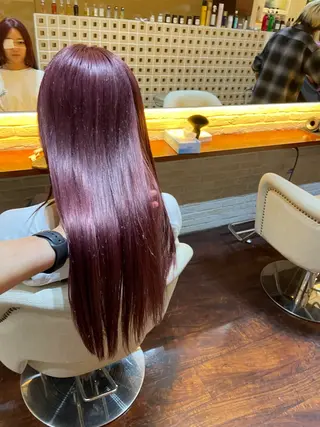 カラー CoCooN nanamiのヘアスタイル