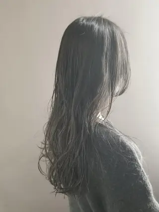 ロング Ash 店長　山下達也のヘアスタイル