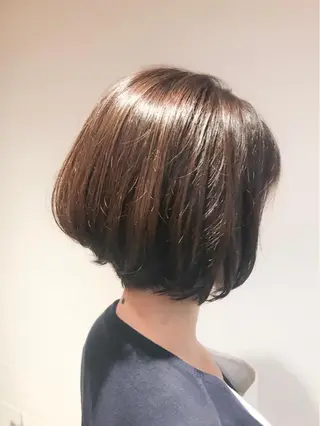 ショート カラー BIANCO北堀江 AKANEのヘアスタイル