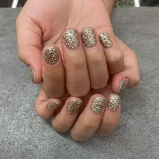 ネイル MAXKELLY ANNAのネイルデザイン