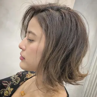 ショート 能登谷 きよのヘアスタイル