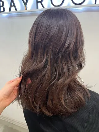セミロング カラー ヘアアレンジ hazuki🐈‍⬛ 透明感カラーのヘアスタイル