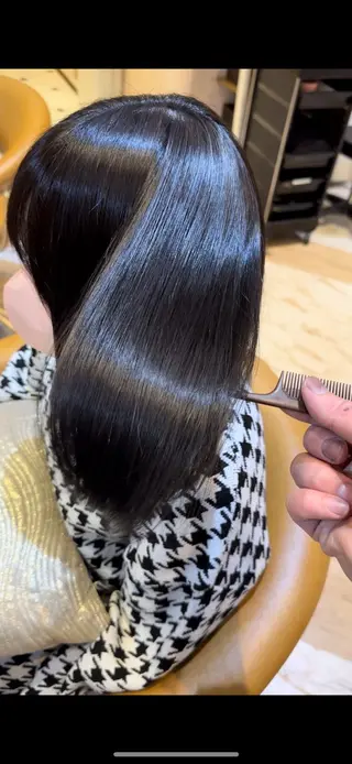 ミディアム カラー パーマ ブリーチなしダブル カラー縮毛矯正 下野のヘアスタイル