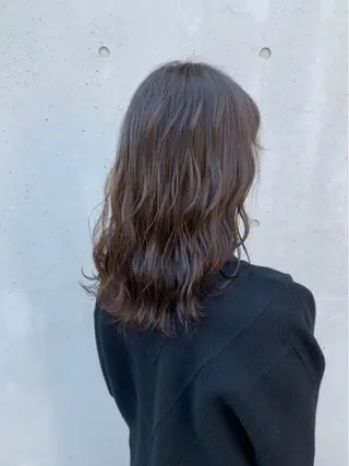 ミディアム カラー 中津/柔らかカラー/ ナガオ　イズミのヘアスタイル