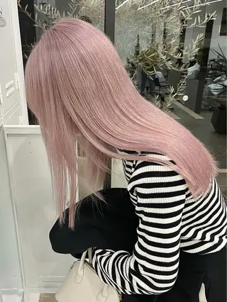 ロング カラー パーマ ヘアアレンジ Nought etreのヘアスタイル