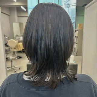ミディアム 田代 佳穂のヘアスタイル