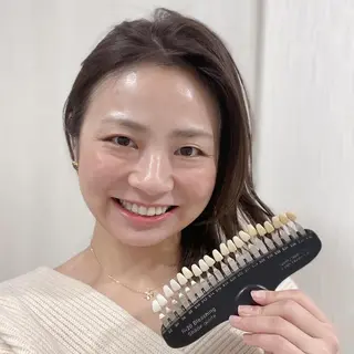 カラー メンズ マツエク・マツパ キッズ アイブロウ パーマ ロング ヘアアレンジ ネイル ライトビューティー 銀座本店のエステ・リラクイメージ