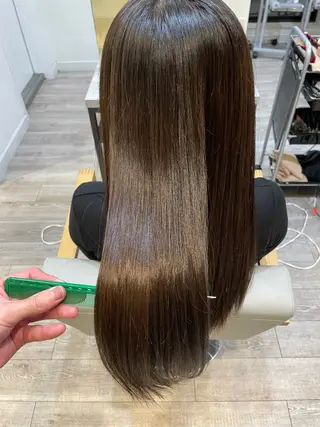 カラー カネタカ マサキのヘアスタイル