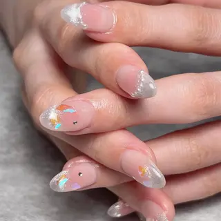 ネイル Manamǐ 個性派のネイルデザイン