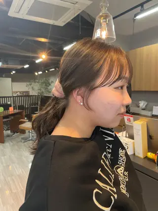 ショート カラー alu所属・マキノ キョウカのヘアスタイル