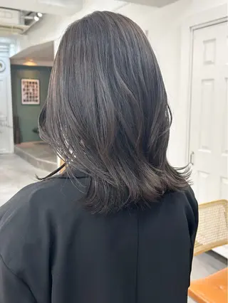 セミロング カラー レイヤーボブ/ 艶カラー/サナ🌼のヘアスタイル
