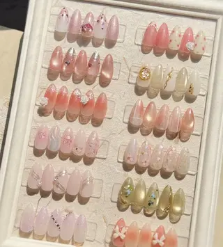 ネイル ビルドアップ ビューティーのネイルデザイン