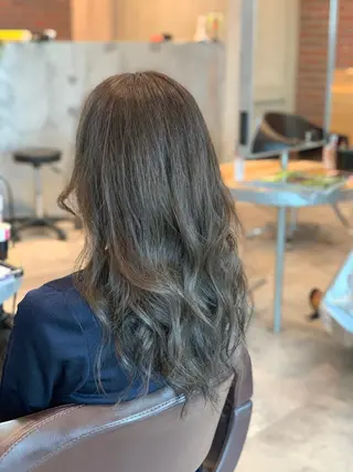 セミロング カラー 🫧髪質改善 講師🫧🍎幹細胞のヘアスタイル