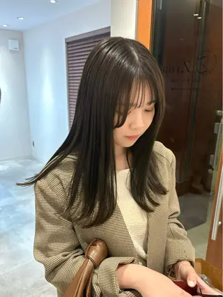 ミディアム 透明感✨女性特化💙 chihiroのヘアスタイル