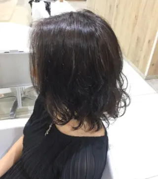 ミディアム カラー 松吉 純平のヘアスタイル