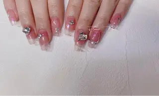 ネイル Flower nailsalon 2号店所属・U M. nailのネイルデザイン