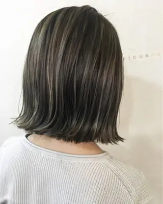 セミロング 松戸　レイヤーカット 野口　康太郎のヘアスタイル