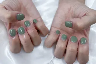 ネイル Basic本厚木店 𝑨𝒀𝑼✨️のネイルデザイン