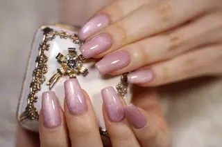 ネイル ママリンド　志村坂上店所属・しみ えんのネイルデザイン