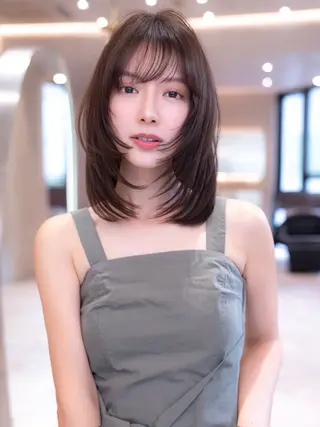 ミディアム カラー 渋谷/レイヤーボブ・ 韓国ボブ特化/楓のヘアスタイル