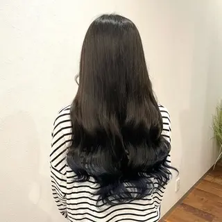 ロング カラー 今井 杏奈のヘアスタイル