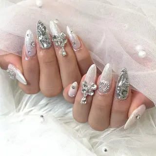 ネイル yurika 🌷.*･ﾟのネイルデザイン