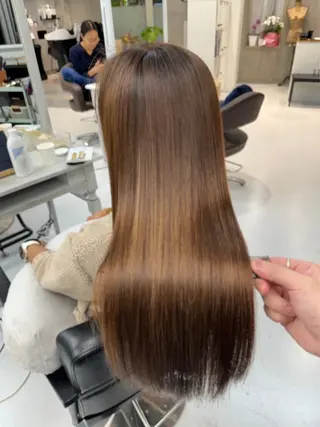 ロング 山崎結菜 🫧透明感カラーのヘアスタイル