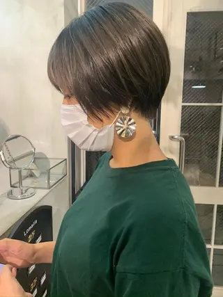 ショート カラー メンズ ネイル マツエク・マツパ ハイトーン&暗髪🔥 表参道二刀流マエダのヘアスタイル