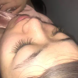 マツエク・マツパ VIEWユリナ メイク/ カットのヘアスタイル