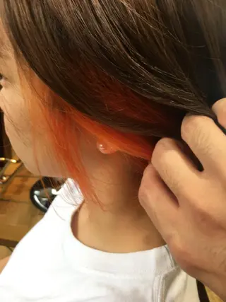 ショート カラー 鈴木 マサアキのヘアスタイル