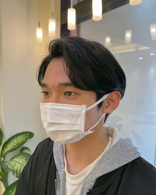 ショート メンズ 最高の髪質改善🩵 艶カラー 惠美のヘアスタイル