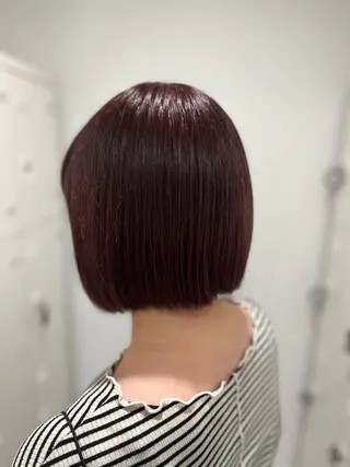 ショート カラー ハイトーンカラー 🦄レイヤーカットのヘアスタイル