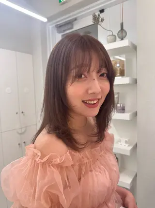 ミディアム ハイトーンボブ Mizuki.のヘアスタイル