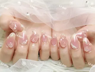 ネイル 🌻 Momoko_のネイルデザイン