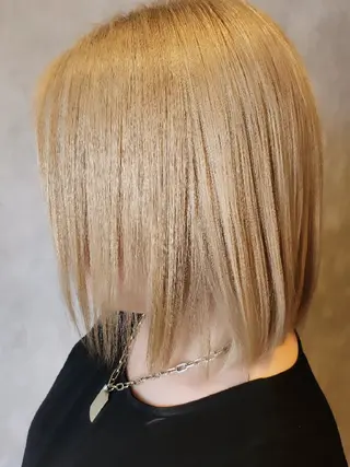 ミディアム カラー 髪質改善×脱白髪染め特化サロン KamiBito所属・KamiBito✂ タケタニのヘアスタイル