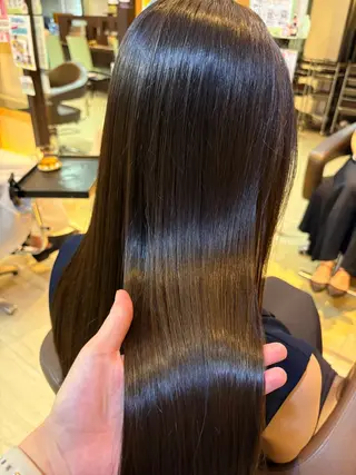 ロング カラー Respia所属・白石 紗弥加 銀座/透明感/艶髪のヘアスタイル
