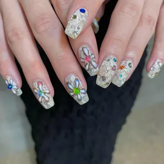 ネイル twoo______ miyuのネイルデザイン