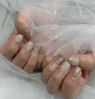 ネイル LAVISH nanamiのネイルデザイン