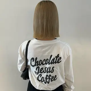 ミディアム カラー nonoka オリーブ/グレージュのヘアスタイル