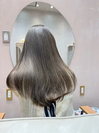 ロング カラー 阿久津真衣 似合わせカットのヘアスタイル