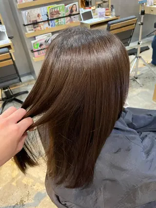 セミロング カラー 上村 颯のヘアスタイル
