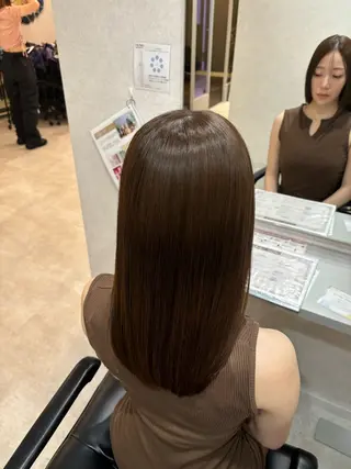 ミディアム 河角 咲良のヘアスタイル