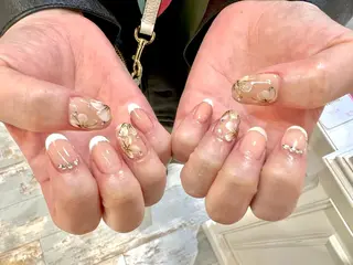 ネイル Revia所属・Revia おおだちあやなのネイルデザイン